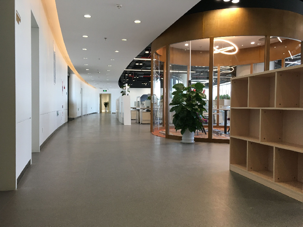 PVC塑膠地板特點(diǎn)匯總-LXHausys