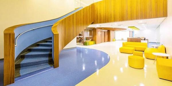 天然大理石上面可以用pvc塑膠地板嗎？